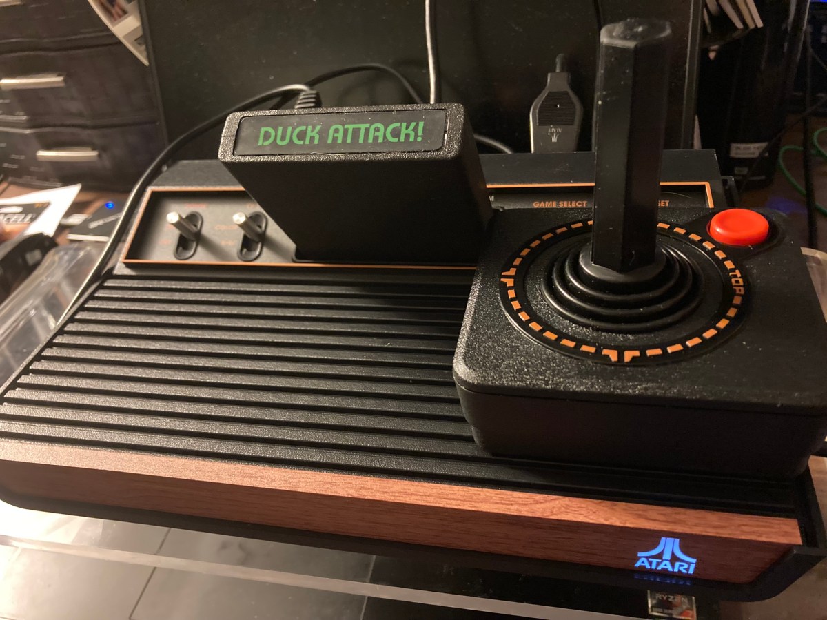 Unboxing the Atari&nbsp;2600+